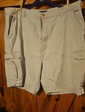 Van Heusen Men's Cargo Shorts - Light Khaki